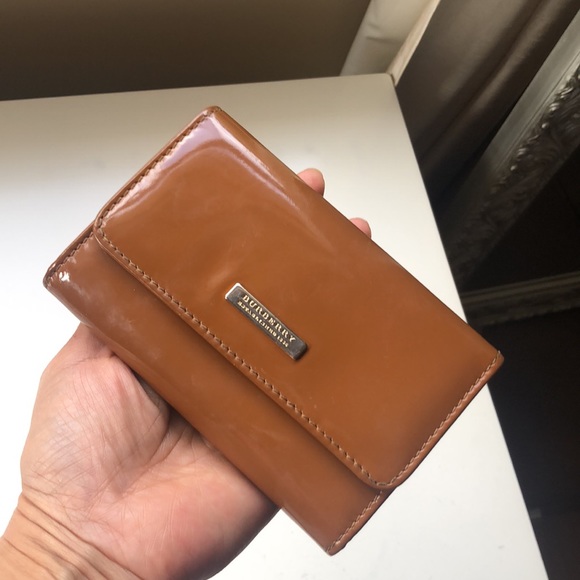 Burberry leather wallet - Picture 1 of 9